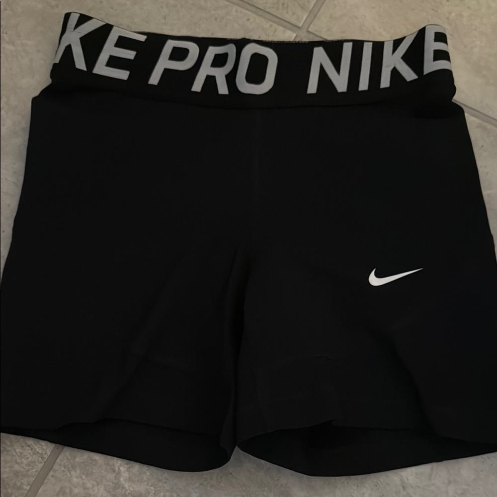 Nike Women's Black Pro Bike Shorts